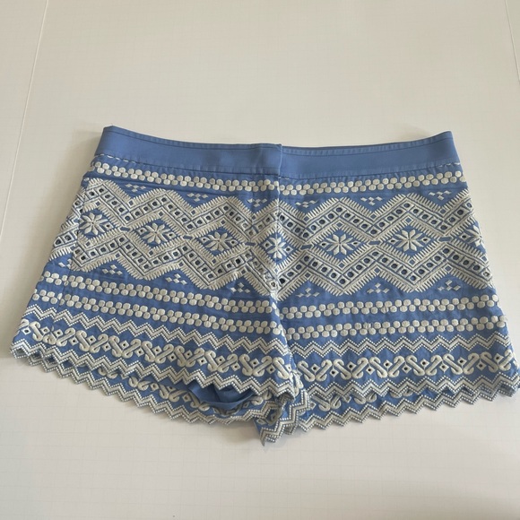 Tory Burch Light Blue Eyelet Shorts Size 6 - Picture 1 of 5